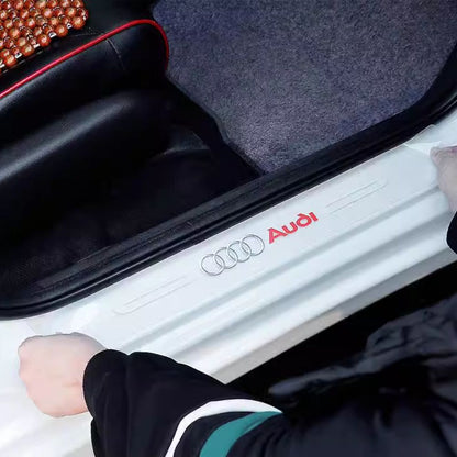 Kijáratvédők logóval - első ajtók, hátsó ajtók és csomagtartó